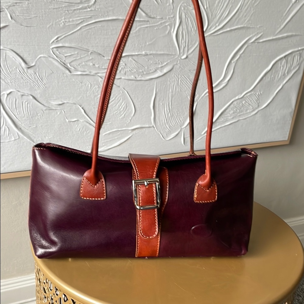 Vera Pelle Plum Italian Leather Shoulder Handbag